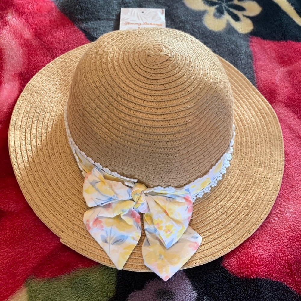 Tommy Bahama straw hat